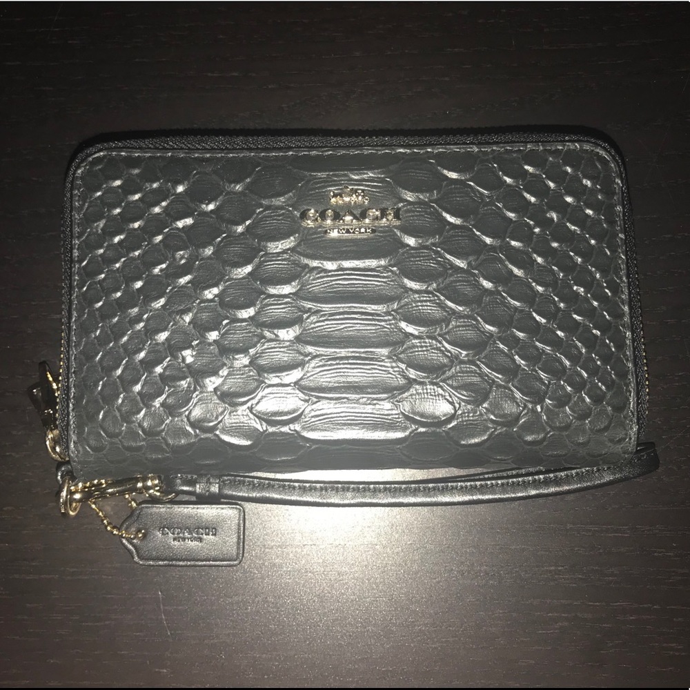 Coach Madison Double Zip Phone Wallet Wristlet